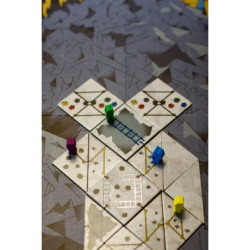 Sommit - Teams - INSIDE UP GAMES - Board game | IPA Gameshop