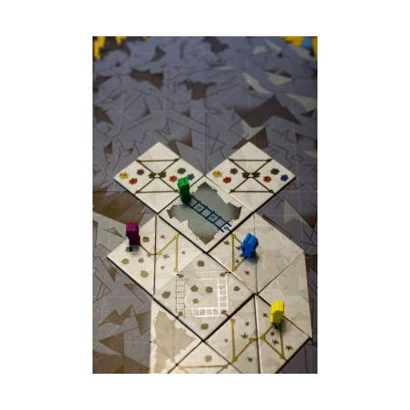 Sommit - Teams - INSIDE UP GAMES - Board game | IPA Gameshop